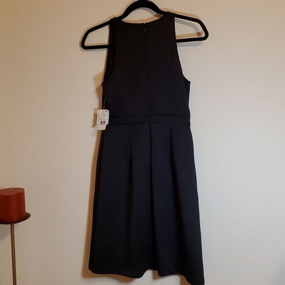 NWT Aidan Mattox Black Scuba and Lace Cocktail Dress size 0 - Picture 10 of 16